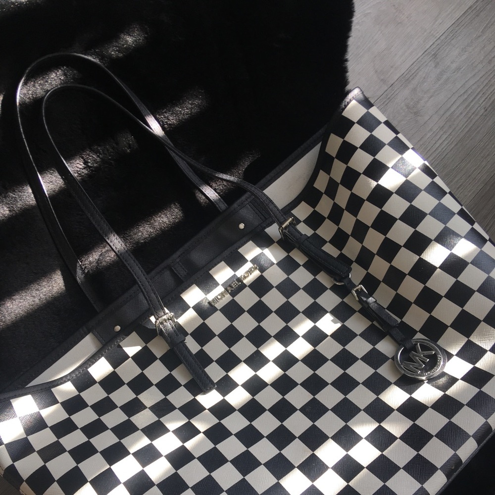 Checker Michael kors tote - Picture 2 of 5